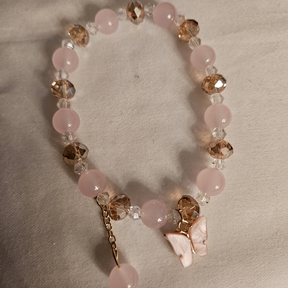 Chic Pink and Gold Beaded Bracelet with Butterfly Charm